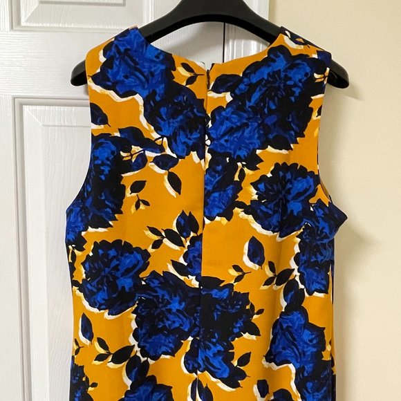 Who What Wear Sleeveless Floral Dress - Picture 5 of 13